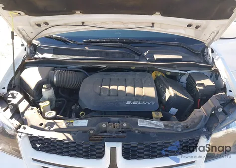 2017 Dodge Grand Caravan Gt from USA, damaged, VIN 2C4RDGEGXHR792413